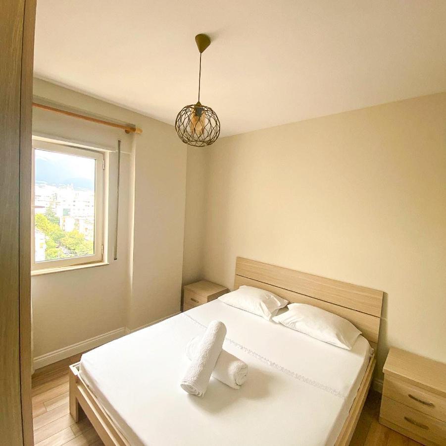 Skyline View 2Br Apartment Тирана Экстерьер фото