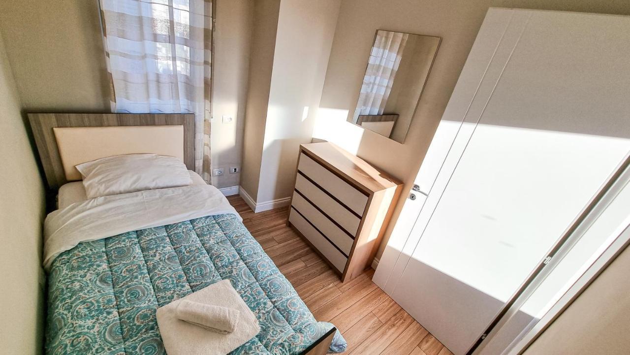 Skyline View 2Br Apartment Тирана Экстерьер фото